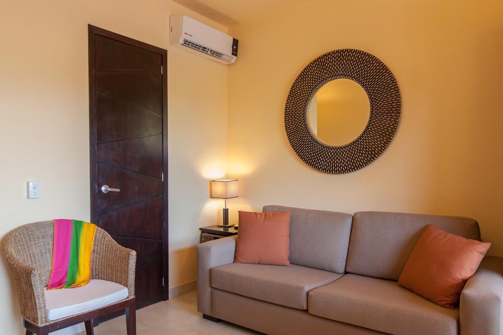 Beach Break Suites Саюлита Экстерьер фото